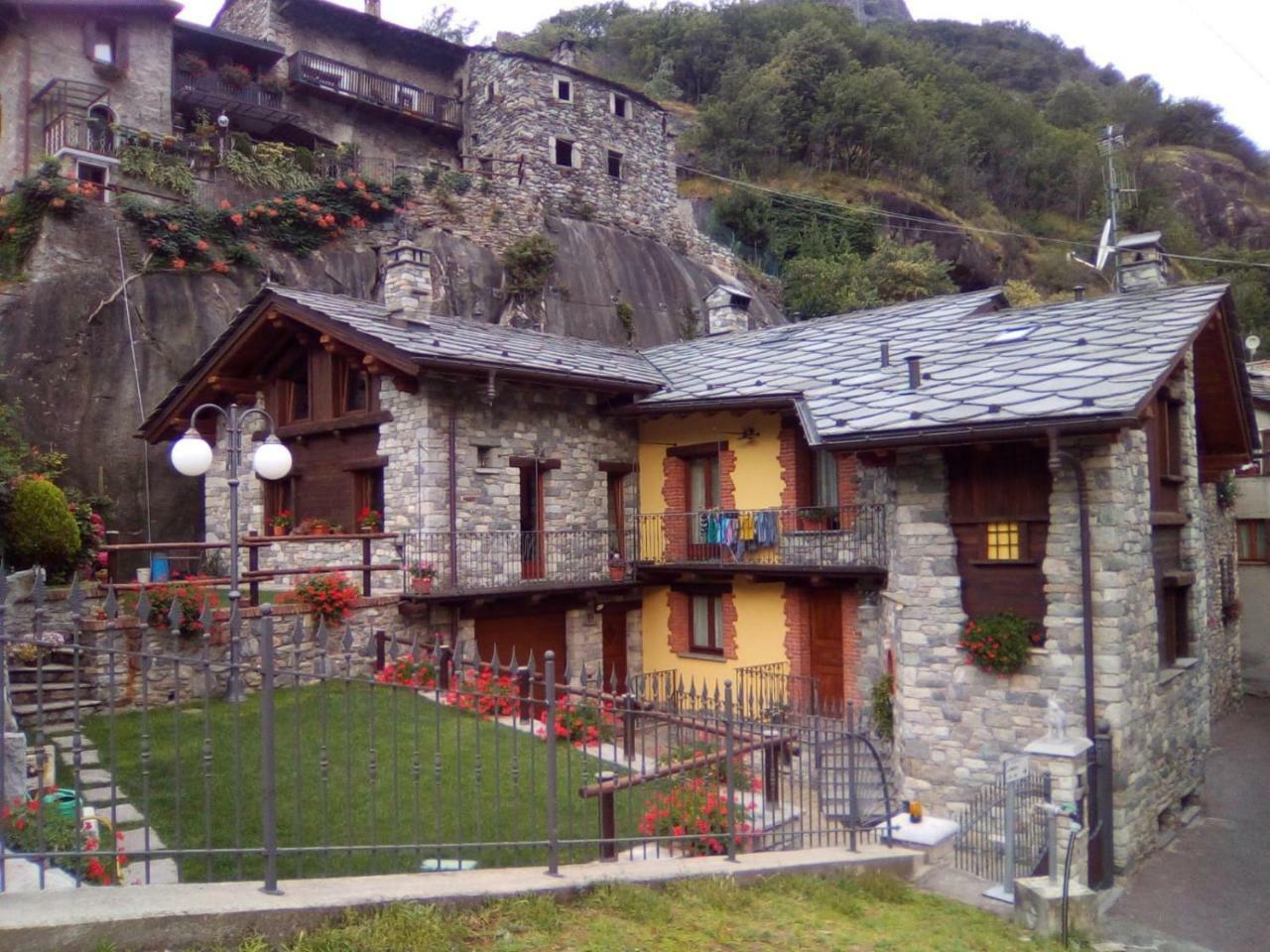 Villa La Coccinella Donnaz Exterior foto